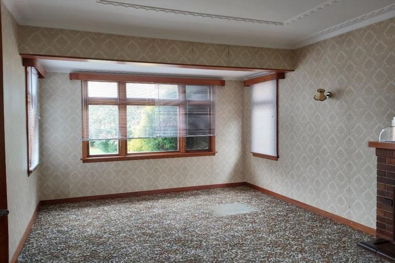 Photo of property in 31 Disraeli Street, Hawera, 4610