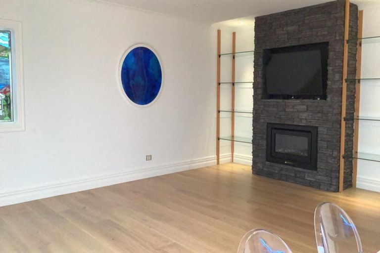 Photo of property in 19 Mozeley Avenue, Devonport, Auckland, 0624