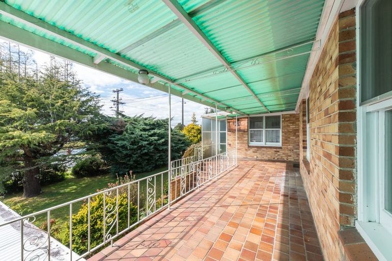 Photo of property in 69 Willerton Avenue, New Lynn, Auckland, 0600