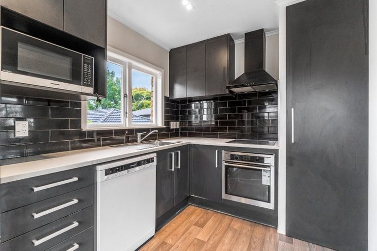 Photo of property in 13 Freyberg Crescent, Pukekohe, 2120