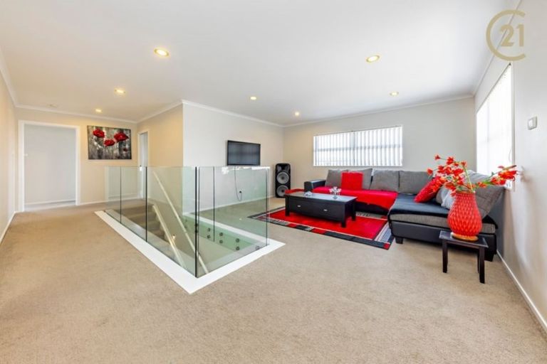 Photo of property in 9 Hihi Avenue, Takanini, 2112