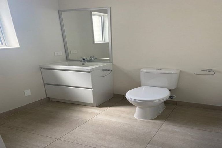 Photo of property in 33 Tribute Loop, Takanini, 2112