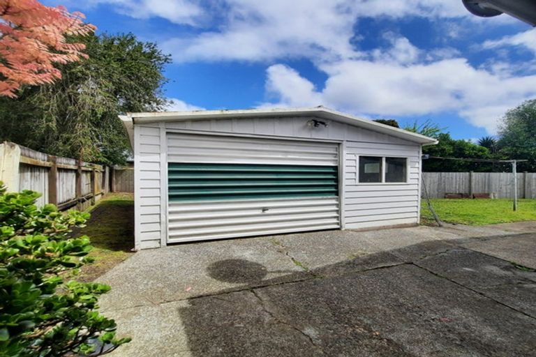 Photo of property in 8 Tango Place, Henderson, Auckland, 0610