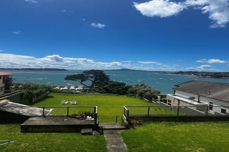 Photo of property in 35 Takutai Avenue, Half Moon Bay, Auckland, 2012