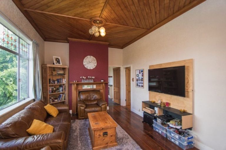 Photo of property in 27 Rhodes Street, Parkside, Timaru, 7910