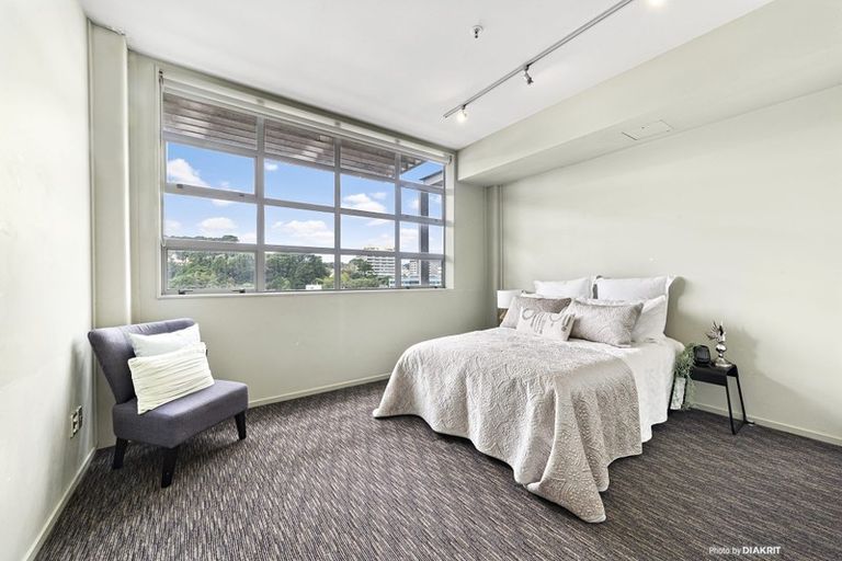 Photo of property in Vespa Apartments, 402/20 Hanson Street, Mount Cook, Wellington, 6021