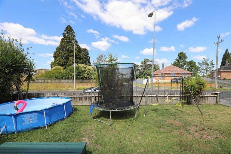 Photo of property in 44 Te Puea Avenue, Meremere, Mercer, 2474