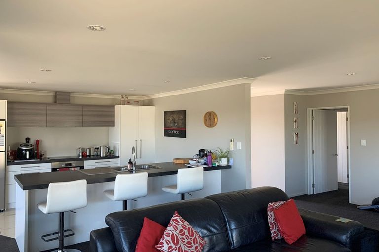 Photo of property in 9 Austen Place, Rolleston, 7614