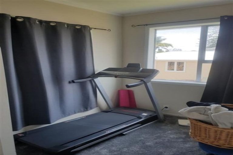 Photo of property in 47b Churchill Avenue, Manurewa, Auckland, 2102