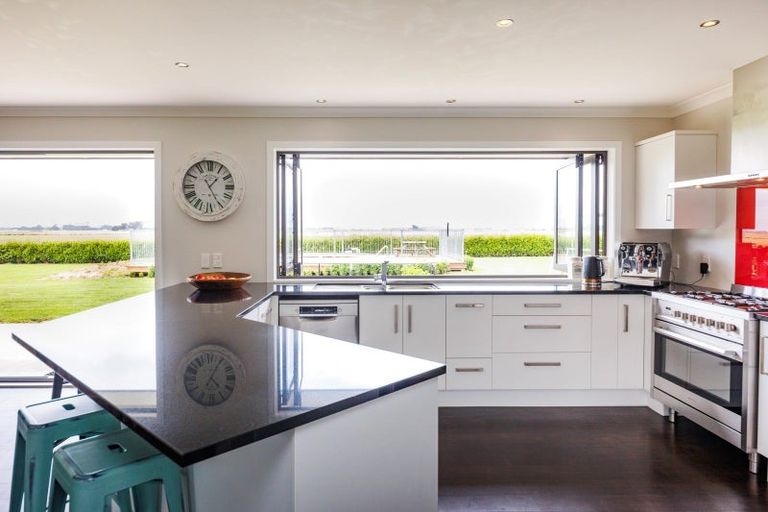 Photo of property in 707 Aranui Road, Kairanga, Palmerston North, 4475