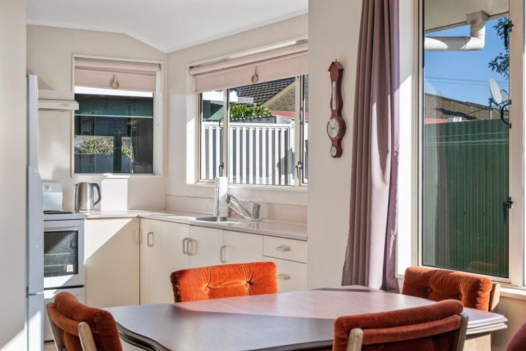 Photo of property in 114b Charles Street, Blenheim, 7201