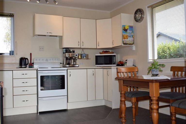 Photo of property in 38 Cunningham Street, Grasmere, Invercargill, 9810