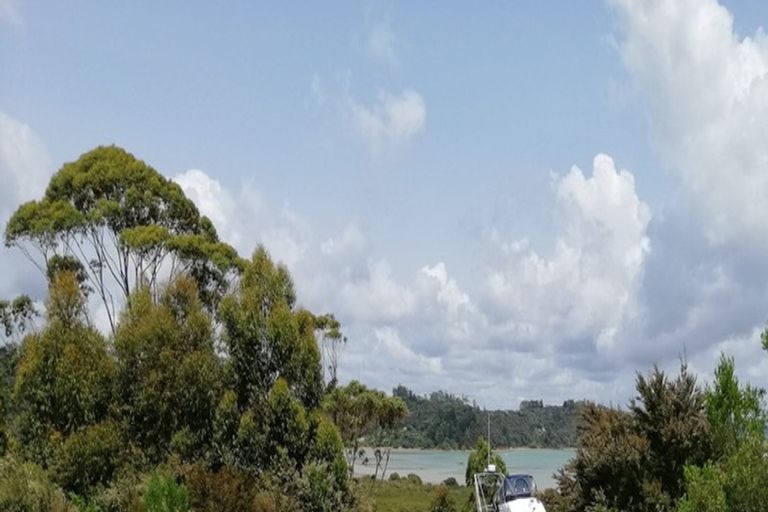 Photo of property in 17 Tikitiki Lane, Russell, 0272