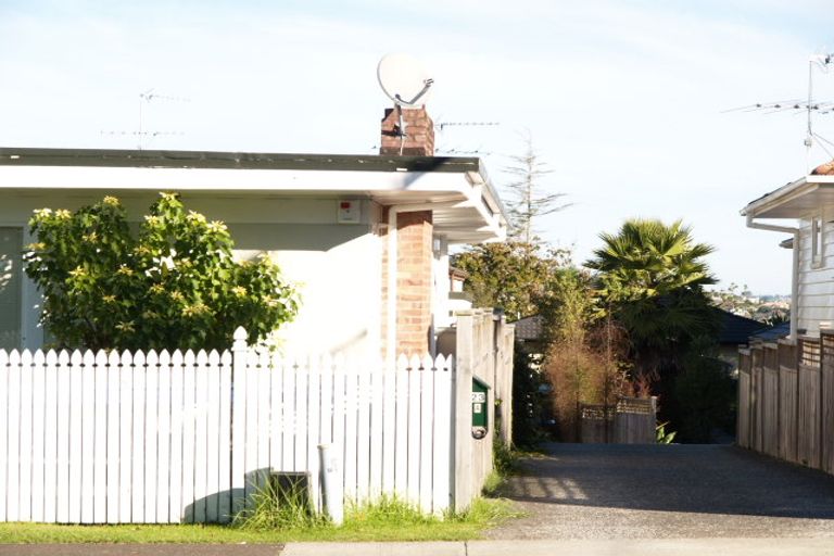 Photo of property in 23a Paparoa Road, Cockle Bay, Auckland, 2014