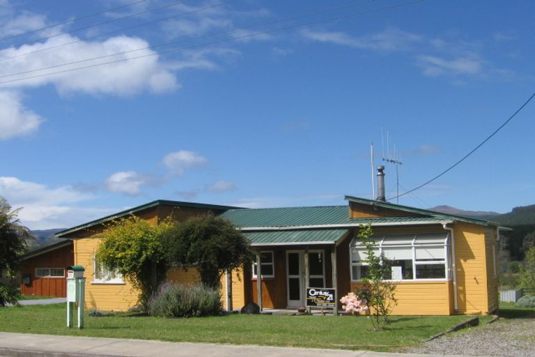 Photo of property in 13 Rewa Street, Mangakino, 3421