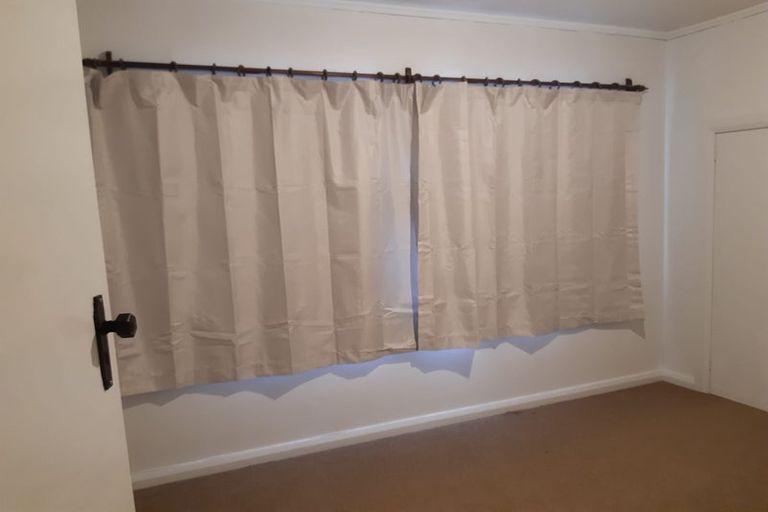 Photo of property in 2 Jessie Street, Parahaki, Whangarei, 0112