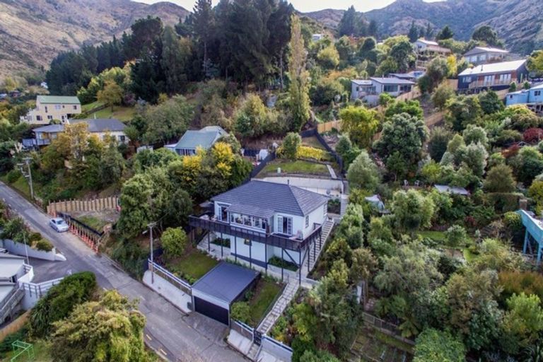 Photo of property in 6 Dudley Road, Lyttelton, 8082