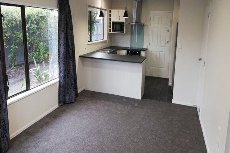 Photo of property in 6/31 Brockworth Place, Riccarton, Christchurch, 8011
