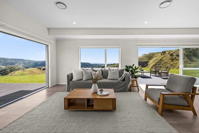 Photo of property in 170 Eskridge Drive, Eskdale, Napier, 4182