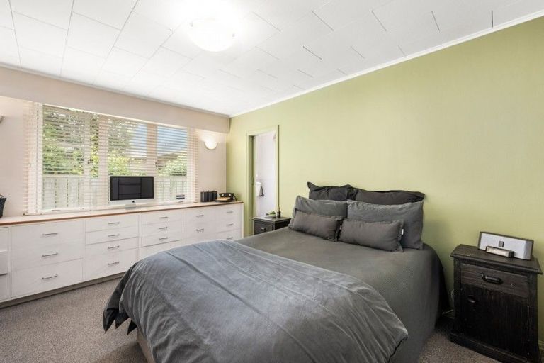 Photo of property in 20 Corlett Street, Utuhina, Rotorua, 3015