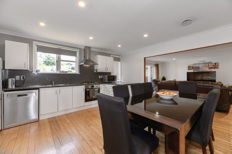 Photo of property in 54 Don Buck Road, Massey, Auckland, 0614
