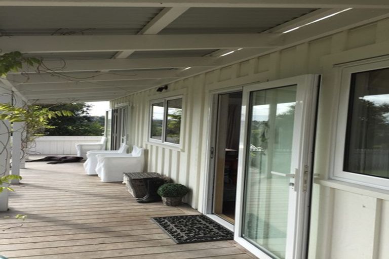 Photo of property in 10 Kauri Road, Stanmore Bay, Whangaparaoa, 0932