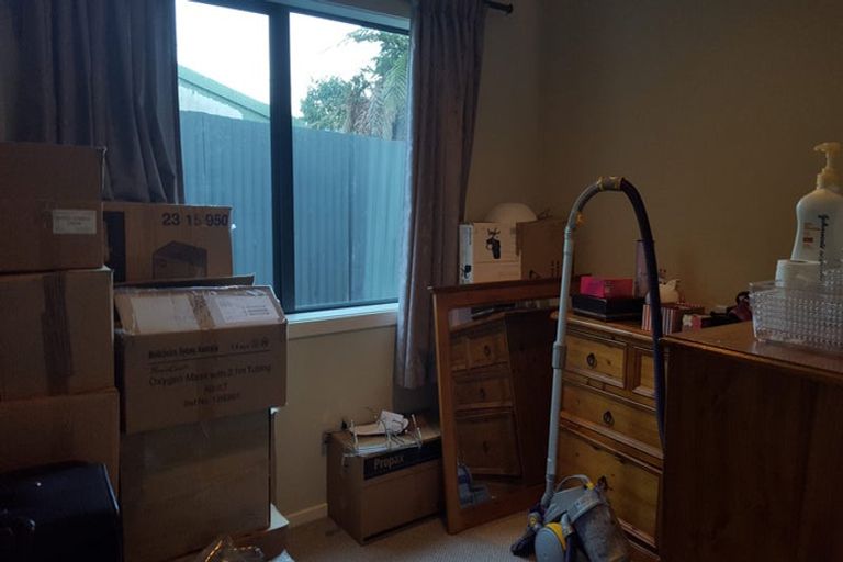 Photo of property in 38 Mcdougall Grove, Haywards, Lower Hutt, 5018