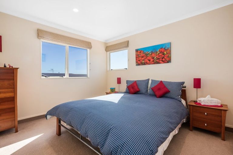 Photo of property in 112 Eskdale Road, Papakowhai, Porirua, 5024