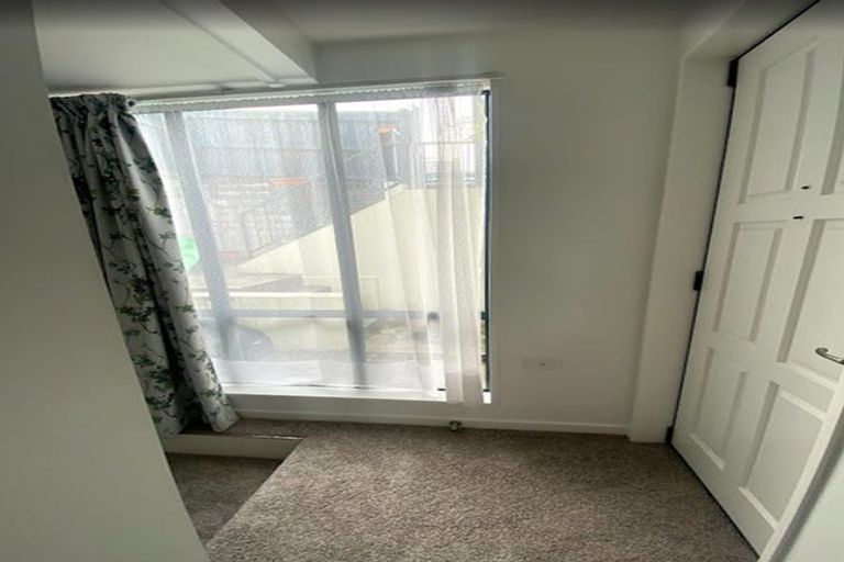 Photo of property in 4/3 Russell Street, Dunedin Central, Dunedin, 9016
