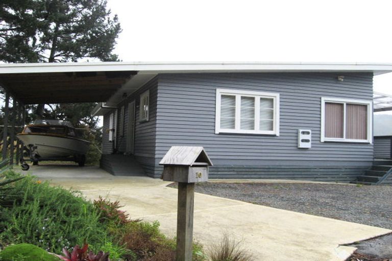 Photo of property in 10 Tikorangi Place, Morningside, Whangarei, 0110