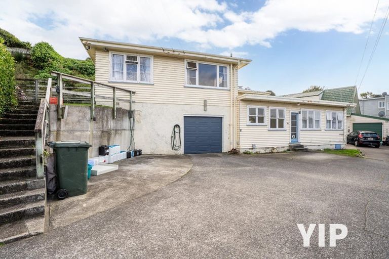 Photo of property in 8 Ohariu Road, Johnsonville, Wellington, 6037