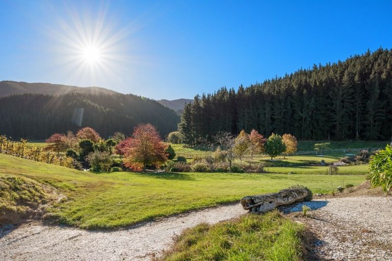 Photo of property in 1008 Kaituna-tuamarina Road, Kaituna, Blenheim, 7273