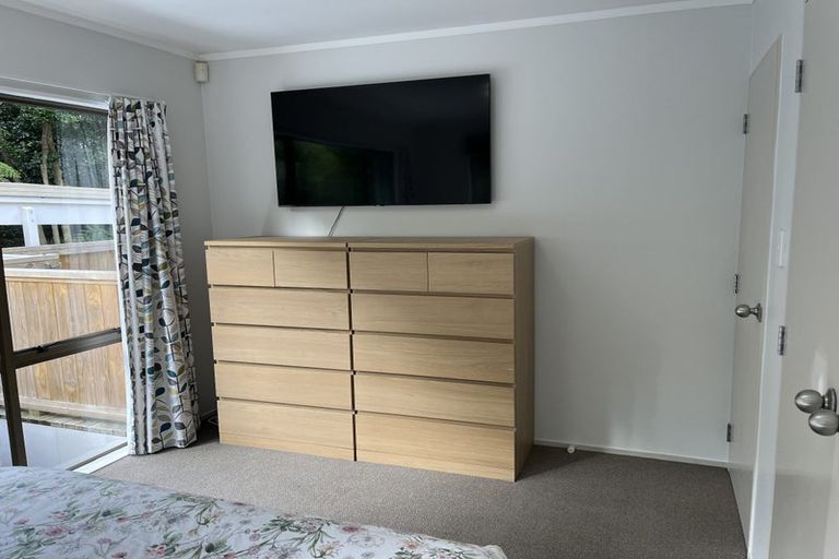 Photo of property in 3/8 Park Hill Road, Birkenhead, Auckland, 0626