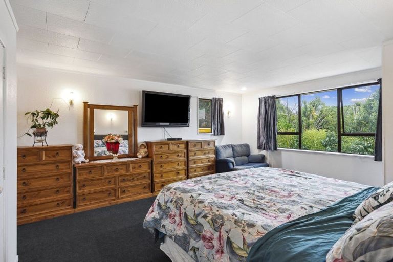 Photo of property in 36 Ruapehu Street, Paraparaumu, 5032