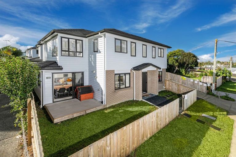 Photo of property in 9a Kingdale Road, Henderson, Auckland, 0610
