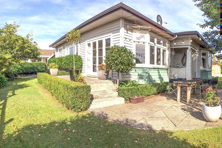 Photo of property in 1/2 Fraser Street, Te Awamutu, 3800