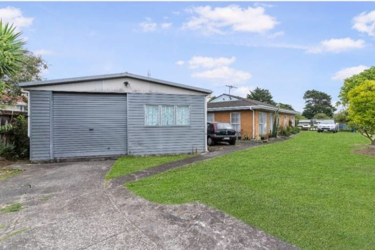 Photo of property in 10 Cosmo Place, Otara, Auckland, 2023