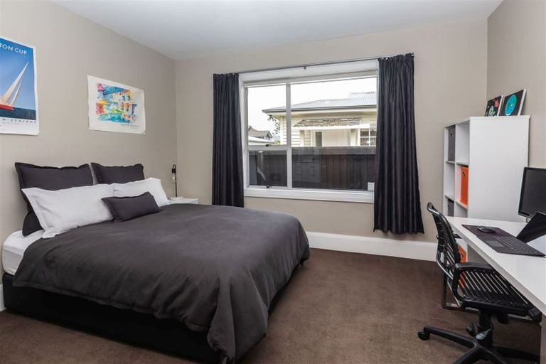 Photo of property in 30 Blighs Road, Strowan, Christchurch, 8052