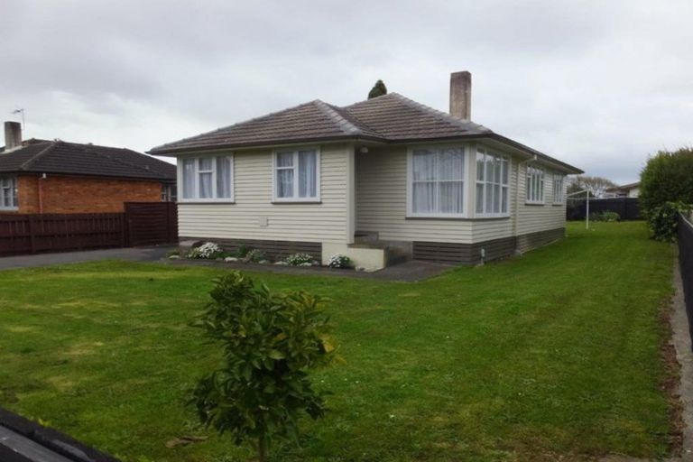 Photo of property in 5 Croall Crescent, St Andrews, Hamilton, 3200