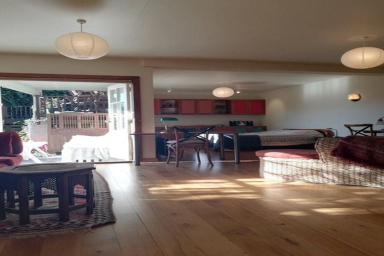 Photo of property in 49 Brougham Street, Nelson South, Nelson, 7010