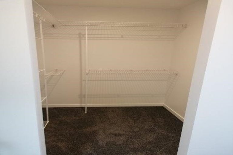 Photo of property in 21 Bellbird Street, Papakura, 2110