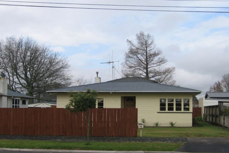 Photo of property in 18a Vardon Road, St Andrews, Hamilton, 3200
