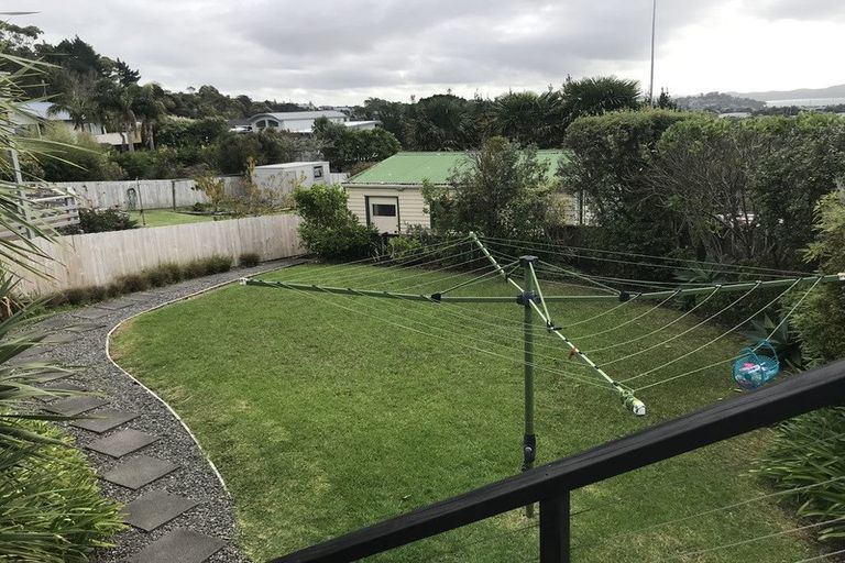 Photo of property in 93 Wade River Road, Stanmore Bay, Whangaparaoa, 0932