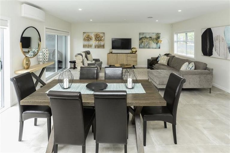 Photo of property in 6 Bray Place, Havelock North, 4130