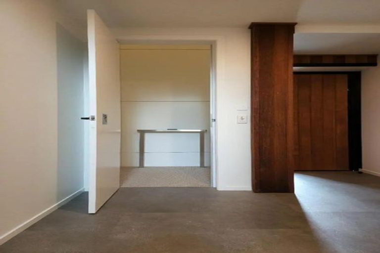 Photo of property in 3/1157 South Road, Oakura, 4314