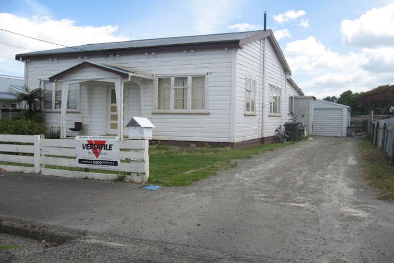 Photo of property in 2 Dawson Street, Pahiatua, 4910