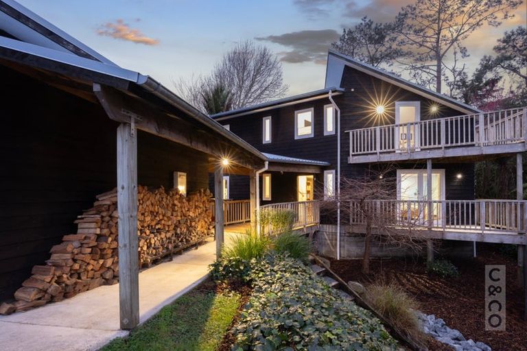 Photo of property in 45 Arthur Street, Riverhead, 0820