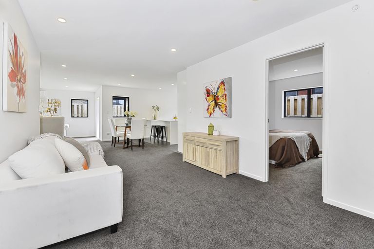 Photo of property in 24 Tawhiti Road, Pukekohe, 2120