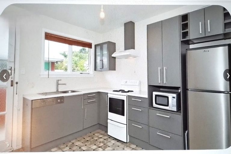 Photo of property in 176 Centaurus Road, Saint Martins, Christchurch, 8022