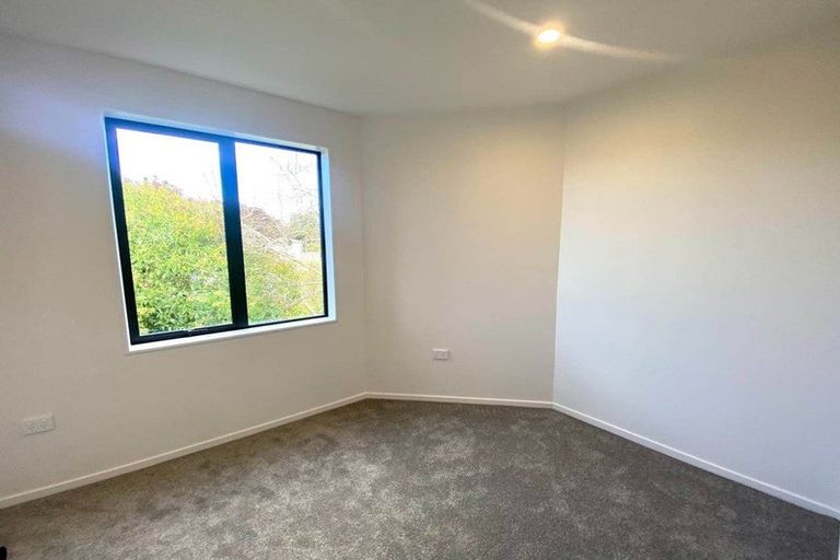 Photo of property in 8/52 Rua Road, Glen Eden, Auckland, 0602